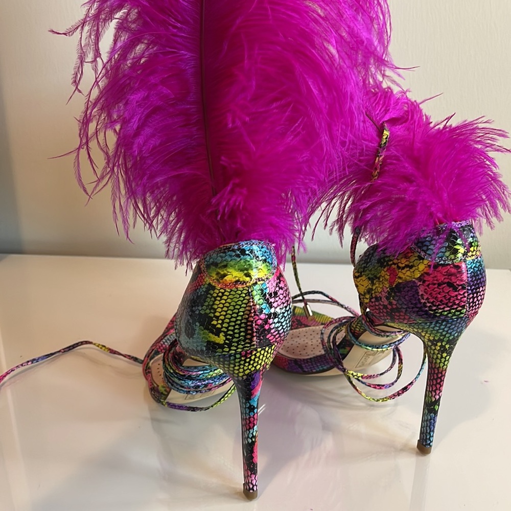 Azalea Wang Multicolor Feather Heels Size 11 - image 2